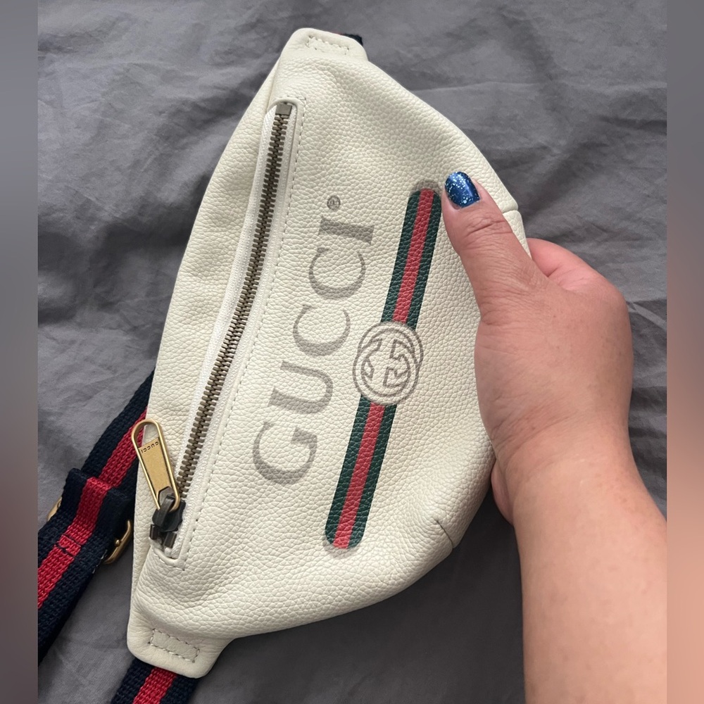 👑✅PRICE FIRM✅👑Gucci Small White Waist Bum Bag. NWOT - Picture 5 of 17
